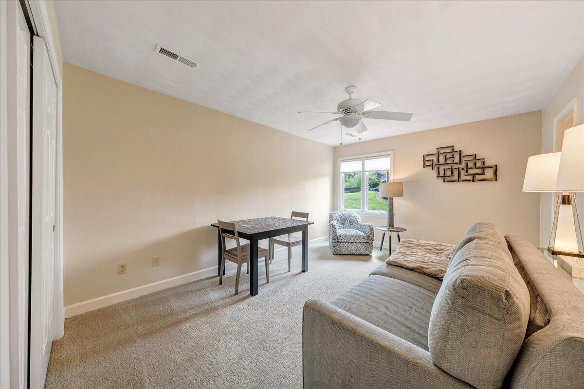 5319 McVitty Road Roanoke, VA 24018 - Photo 48 of 87 049-MIB05258