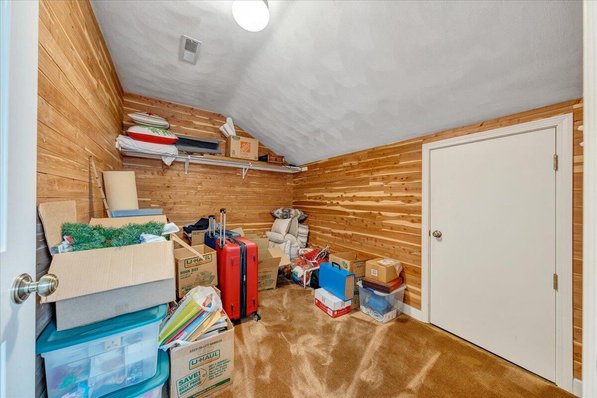 5319 McVitty Road Roanoke, VA 24018 - Photo 56 of 87 058-MIB05228