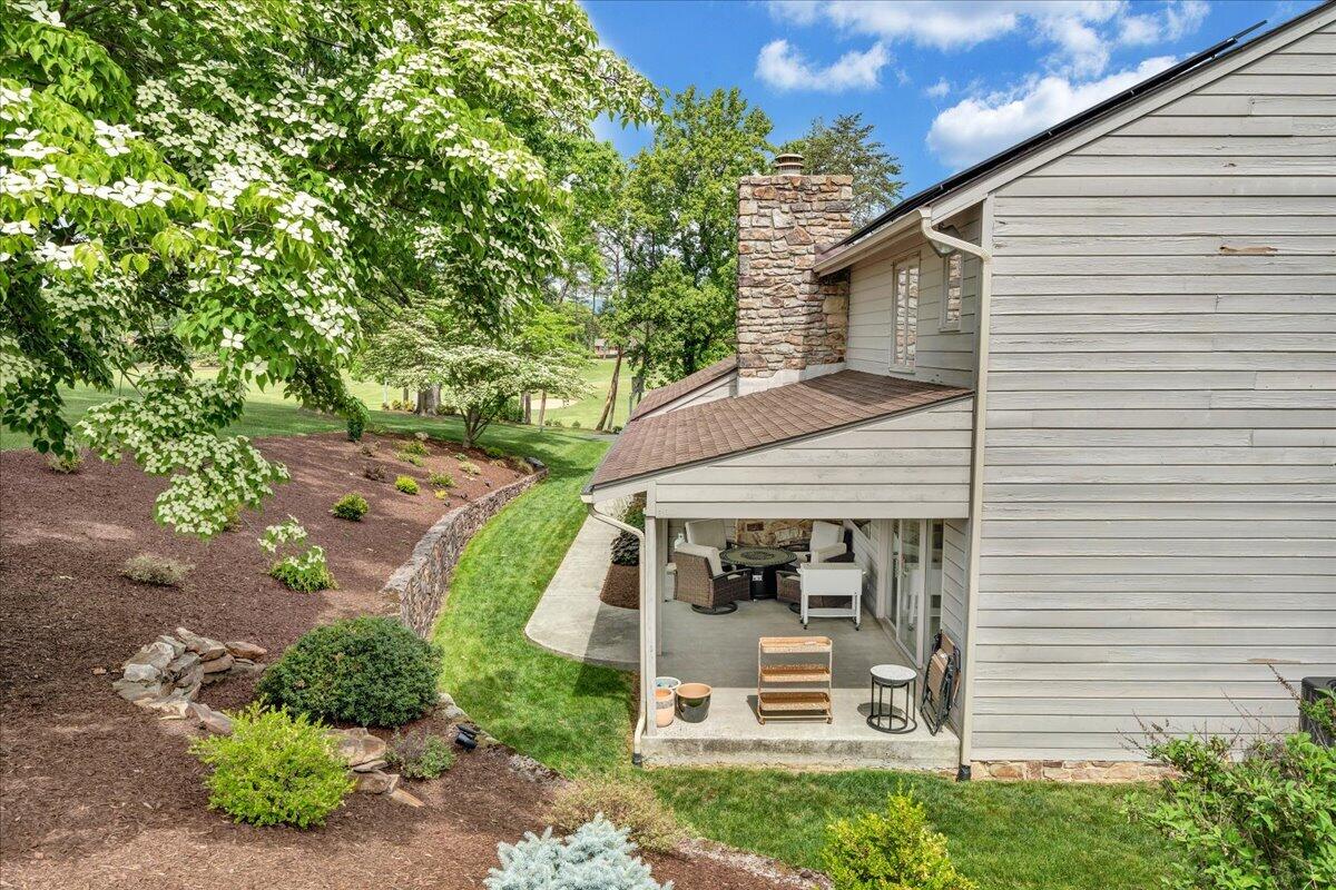 5319 McVitty Road Roanoke, VA 24018 - Photo 66 of 87 068-MIB05318