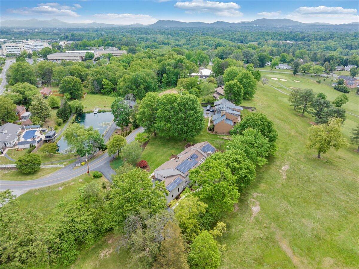 5319 McVitty Road Roanoke, VA 24018 - Photo 74 of 87 084-DJI_20250507204213_0007_D