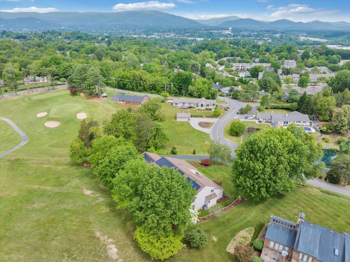 5319 McVitty Road Roanoke, VA 24018 - Photo 75 of 87 086-DJI_20250507204238_0009_D