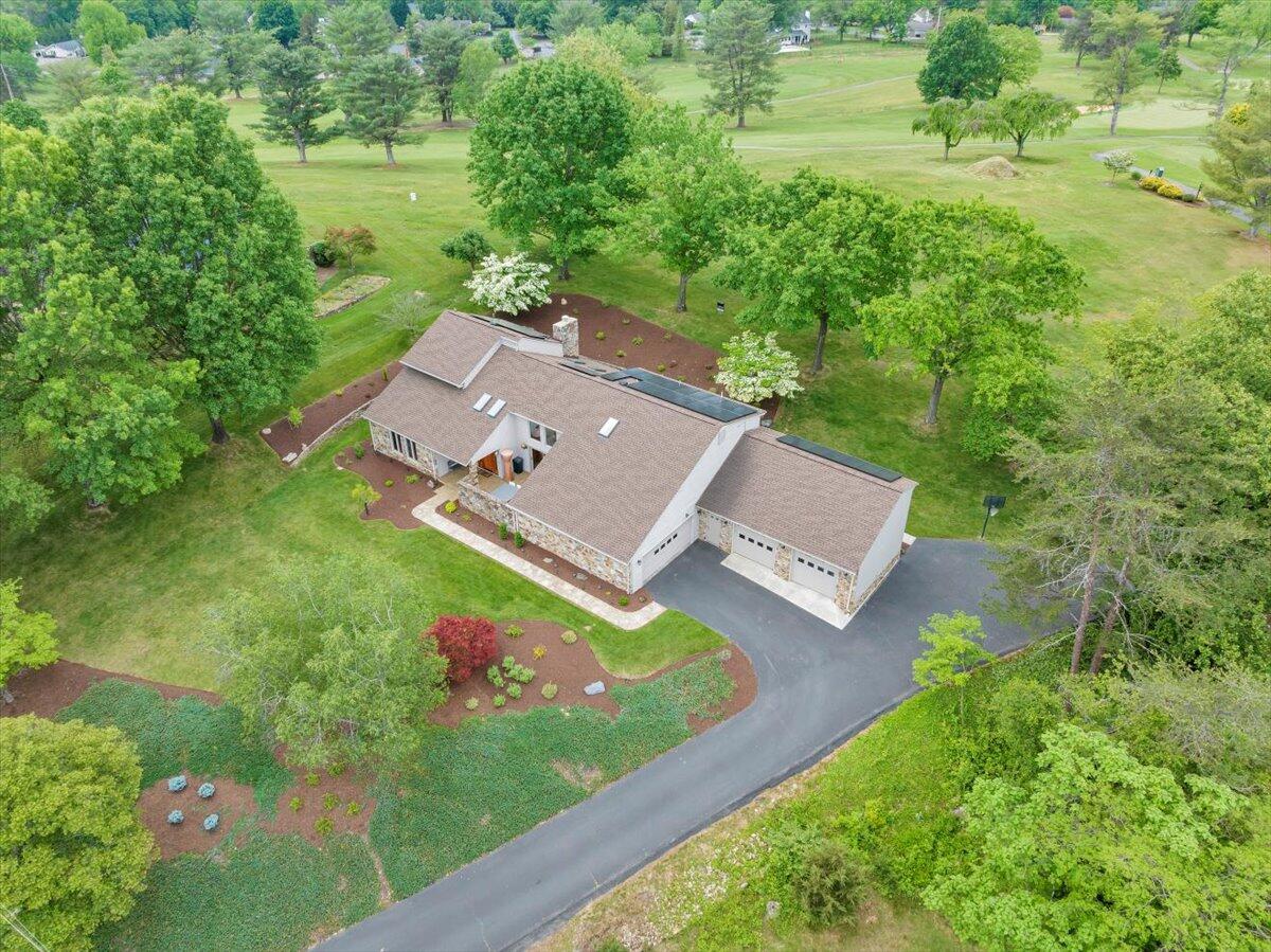 5319 McVitty Road Roanoke, VA 24018 - Photo 80 of 87 093-DJI_20250507204534_0016_D