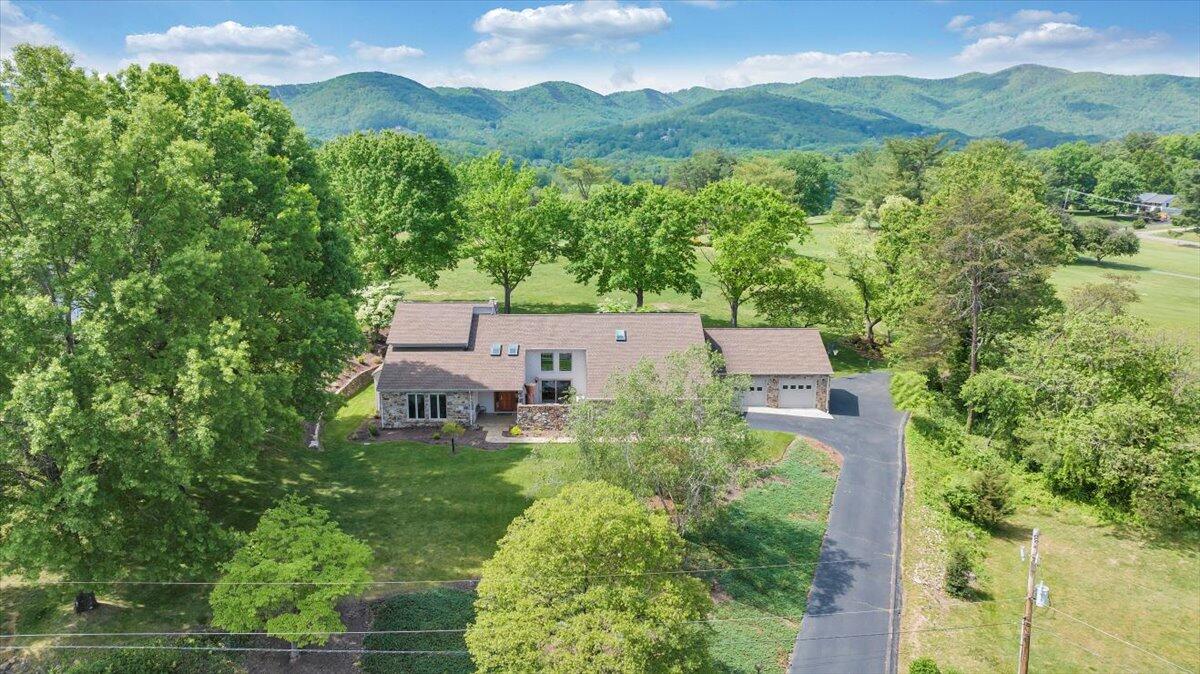 5319 McVitty Road Roanoke, VA 24018 - Photo 85 of 87 103-DJI_20250502112250_0009_D_MIB