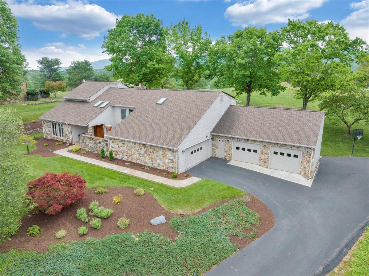 5319 McVitty Road Roanoke, VA 24018 - Photo 87 of 87 107-DJI_20250507204908_0025_D