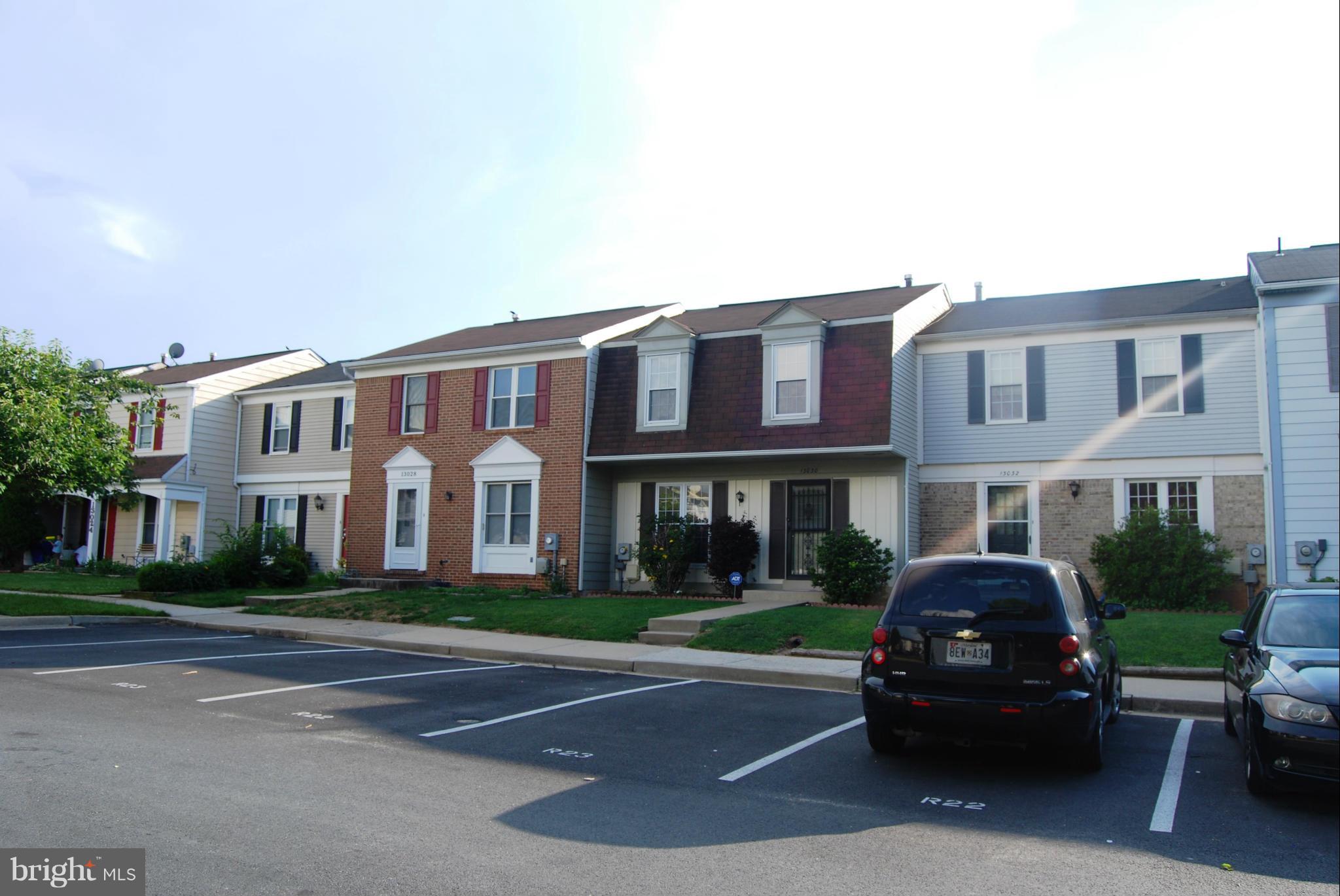 13030 Country Ridge Drive Germantown, MD 20874 - Photo 3 of 16 Community