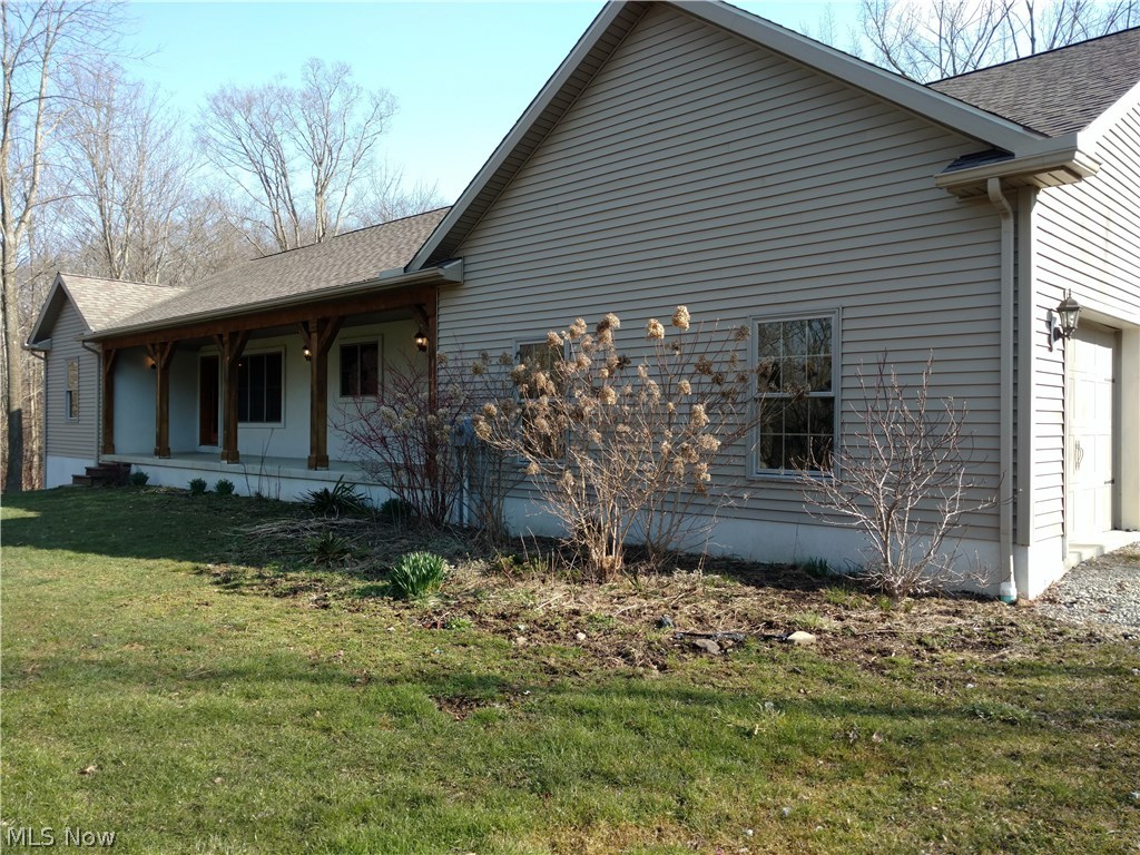 13580 Hall Road Chardon, OH 44024 - Photo 1 of 30 Gallery Image 1