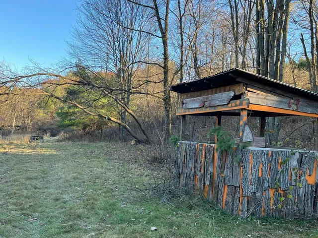 $267,300 | 0 Drake Lane, Cazenovia, WI 53924