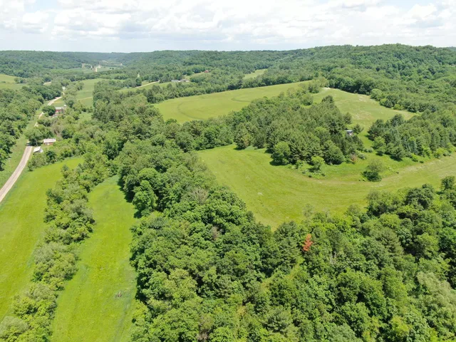 $267,300 | 0 Drake Lane, Cazenovia, WI 53924