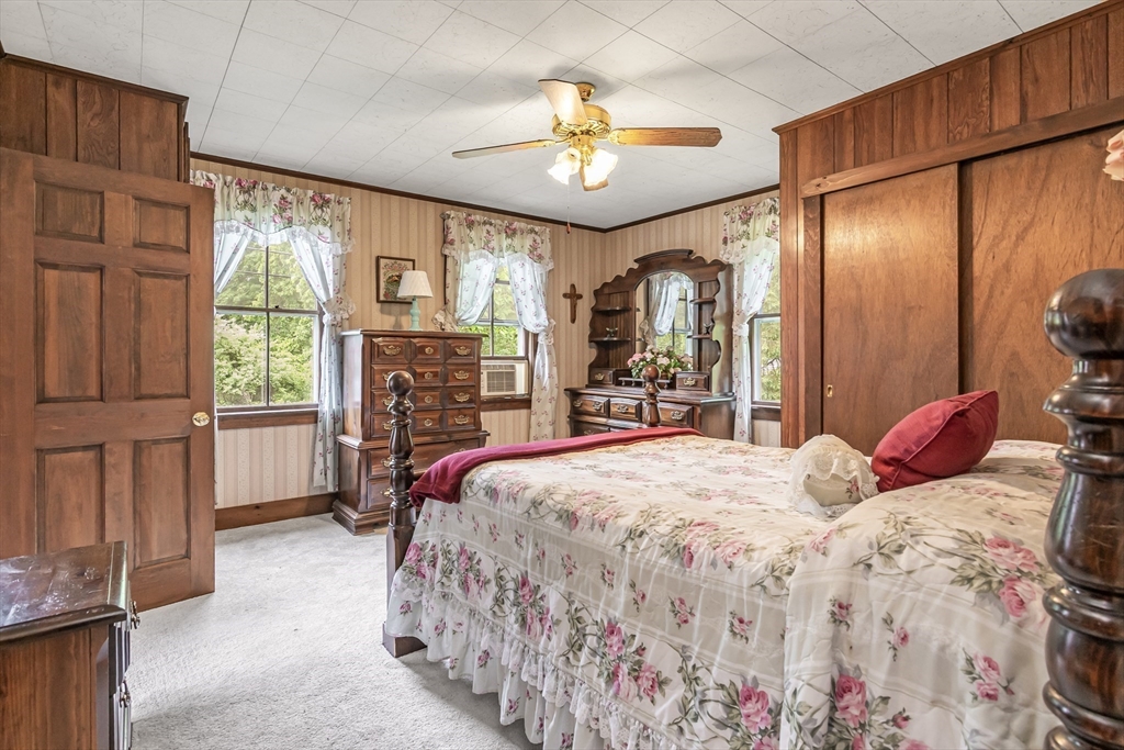 53 Long Pond Road Tyngsborough, MA 01879 - Photo 15 of 34