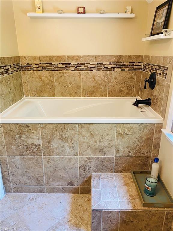 338 Key Road Ararat, NC 27007 - Photo 21 of 30 Gallery Image 21
