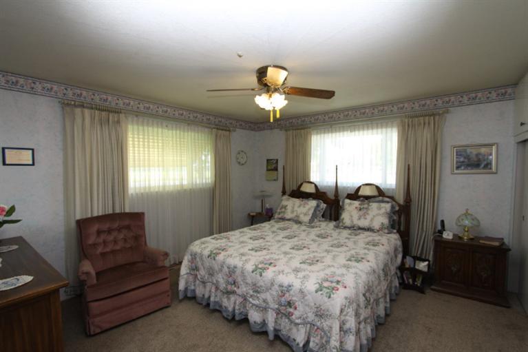 673 West Shoemake Avenue Reedley, CA 93654 - Photo 15 of 51 Gallery Image 15