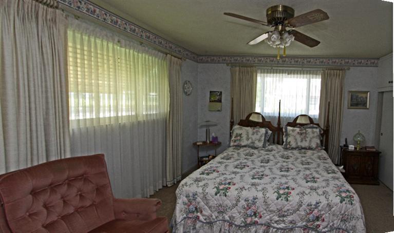 673 West Shoemake Avenue Reedley, CA 93654 - Photo 21 of 51 Gallery Image 21