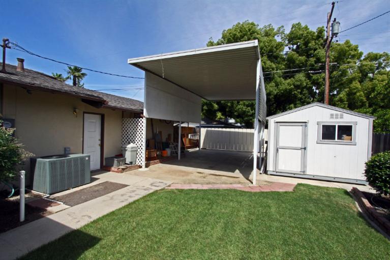 673 West Shoemake Avenue Reedley, CA 93654 - Photo 32 of 51 Gallery Image 32