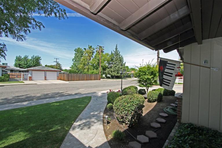 673 West Shoemake Avenue Reedley, CA 93654 - Photo 36 of 51 Gallery Image 36