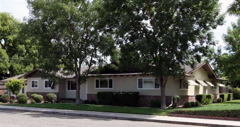 673 West Shoemake Avenue Reedley, CA 93654 - Photo 38 of 51 Gallery Image 38