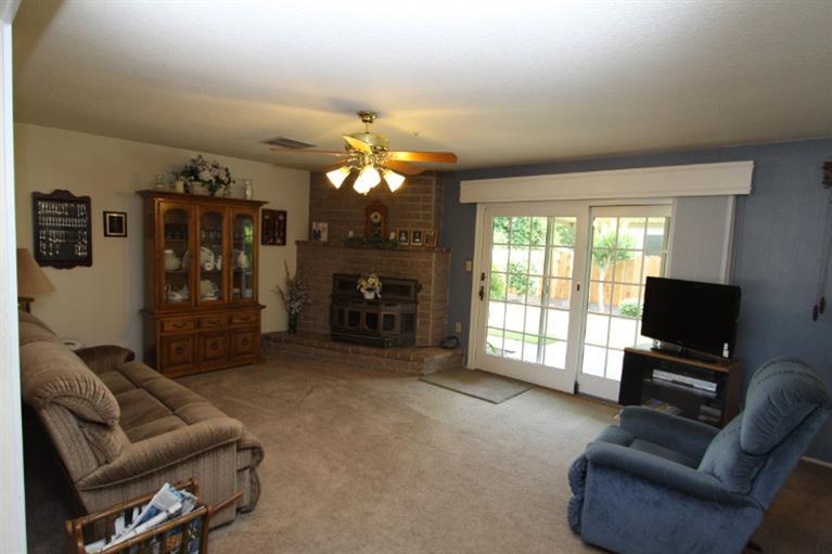 673 West Shoemake Avenue Reedley, CA 93654 - Photo 49 of 51 Gallery Image 49