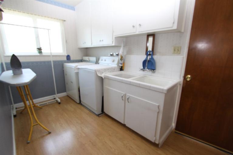 673 West Shoemake Avenue Reedley, CA 93654 - Photo 10 of 51 Gallery Image 10