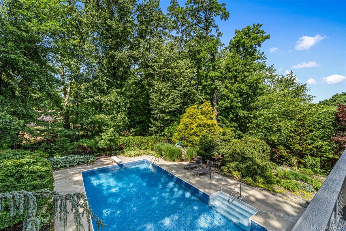94 Hess Road Valley Cottage, NY 10989 - Photo 29 of 34