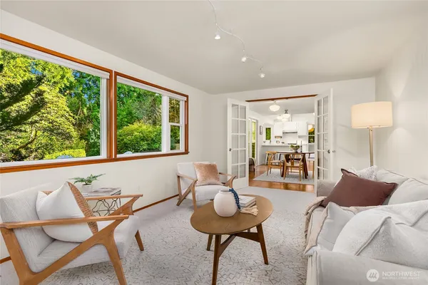 $1,188,000 | 6490 Northeast Dapple Court, Bainbridge Island, WA 98110