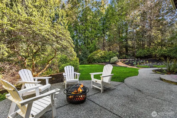 $1,188,000 | 6490 Northeast Dapple Court, Bainbridge Island, WA 98110