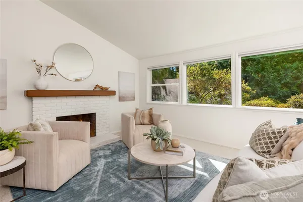 $1,188,000 | 6490 Northeast Dapple Court, Bainbridge Island, WA 98110