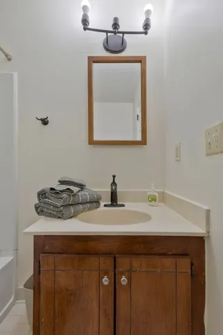 $1,495 | 1808 State Street, Unit 212, Nashville, TN 37203