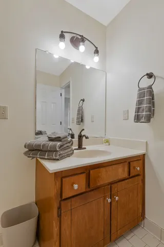 $1,495 | 1808 State Street, Unit 212, Nashville, TN 37203