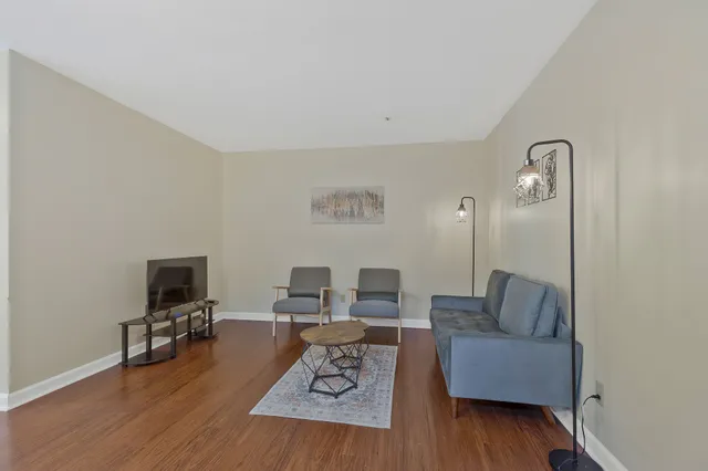 $1,495 | 1808 State Street, Unit 212, Nashville, TN 37203