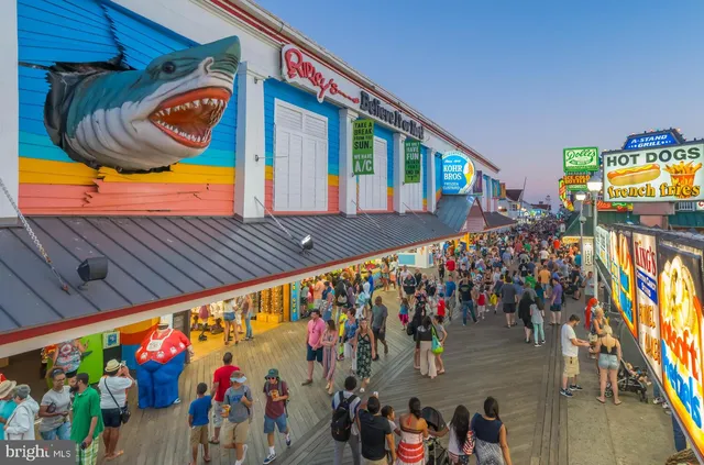 $539,900 | 37 Fountain Drive West, Unit 2D, Ocean City, MD 21842