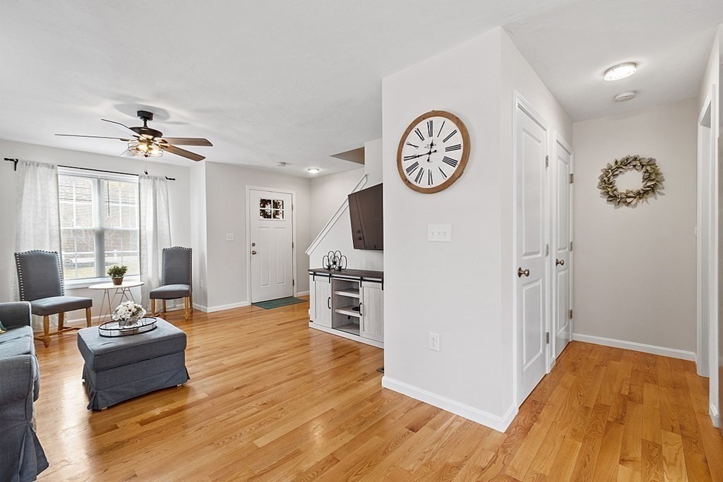 8 Riley Road, Unit 8 Tyngsboro, MA 01879 - Photo 11 of 34