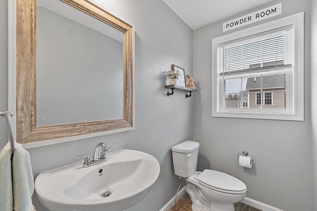 8 Riley Road, Unit 8 Tyngsboro, MA 01879 - Photo 12 of 34