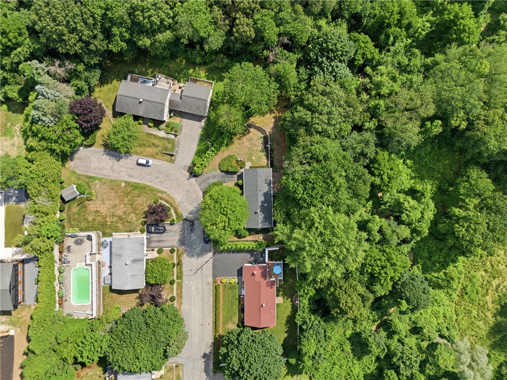 251 Madeleine Avenue Woonsocket, RI 02895 - Photo 40 of 44