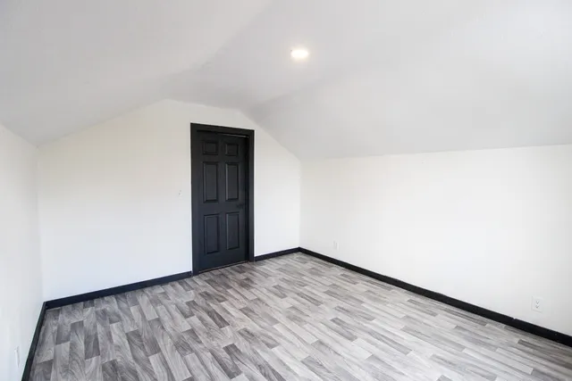 $2,200 | 8102 U Highway North, Lockhart, TX 78644