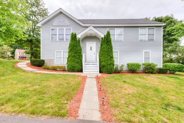 $539,900 | 4 Matteo Street, Worcester, MA 01606