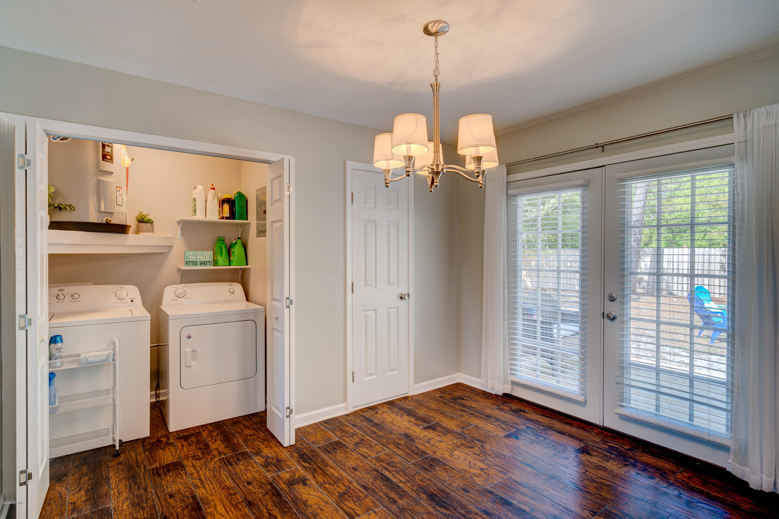 226 Lancaster Road Wilmington, NC 28409 - Photo 11 of 30 226LancasterEdit-21