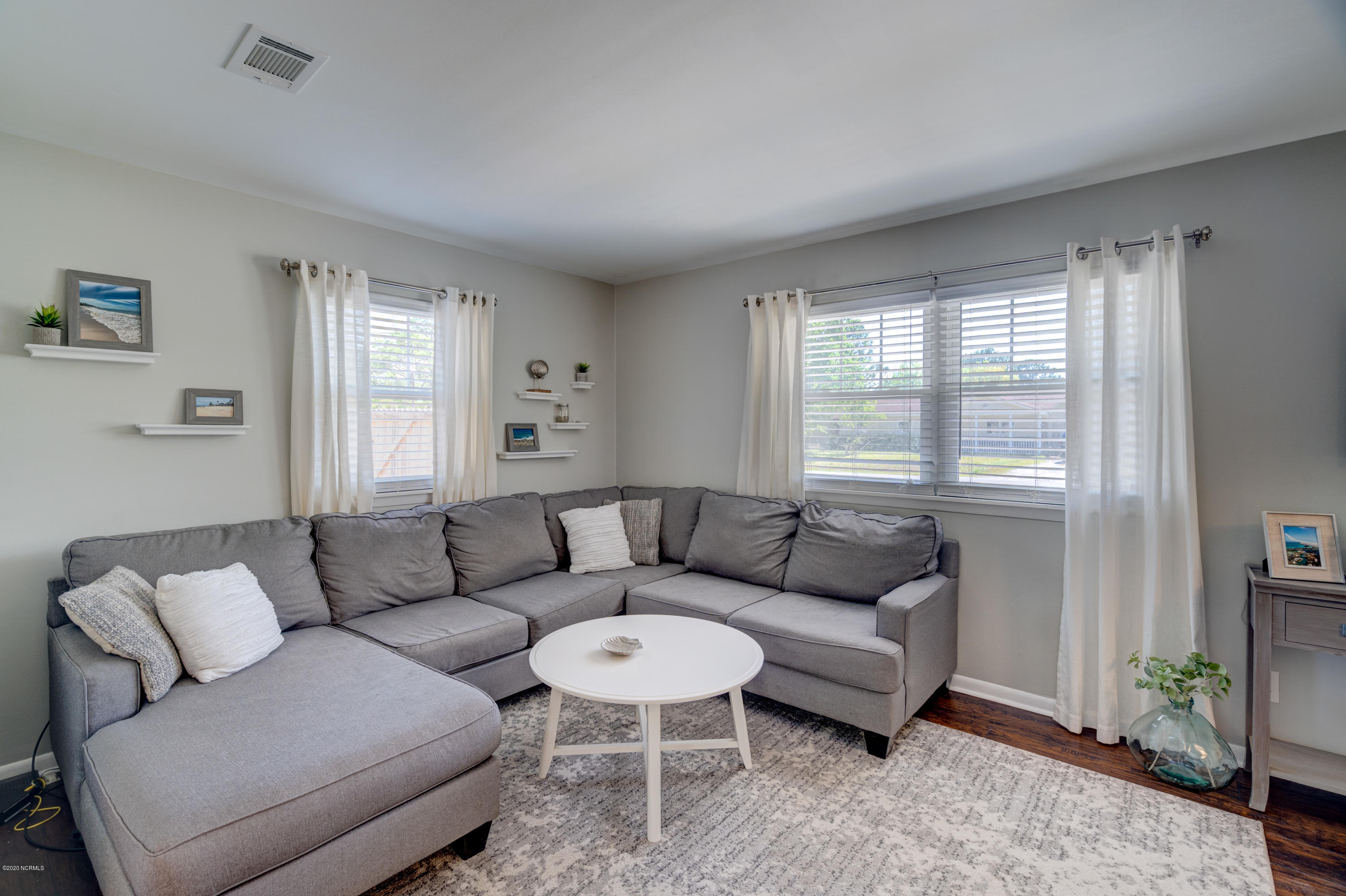 226 Lancaster Road Wilmington, NC 28409 - Photo 5 of 30 226LancasterEdit-15