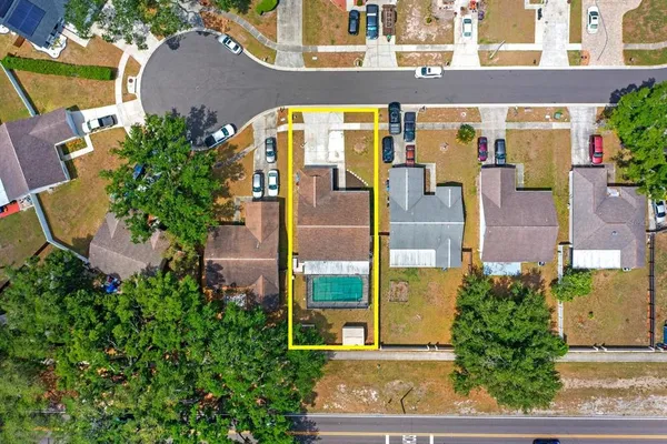 $400,677 | 2022 Rudder Drive, Valrico, FL 33594