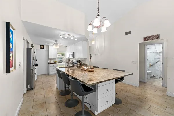 $400,677 | 2022 Rudder Drive, Valrico, FL 33594