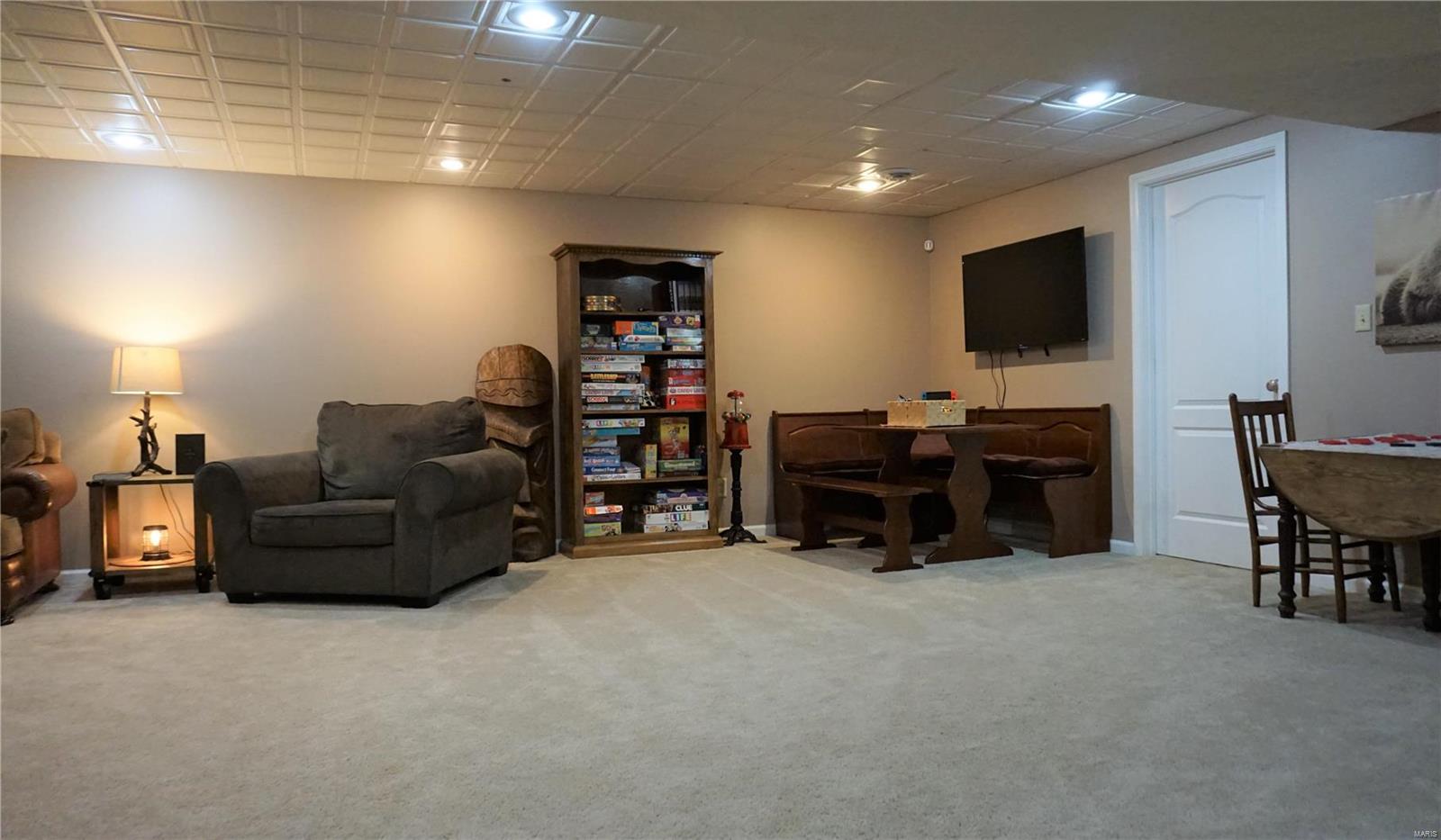 106 Hawthorn Road Salem, IL 62881 - Photo 24 of 44 Gallery Image 24