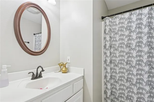 $230,000 | 29241 Tupelo Drive, Lacombe, LA 70445