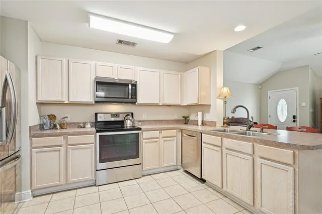 $230,000 | 29241 Tupelo Drive, Lacombe, LA 70445