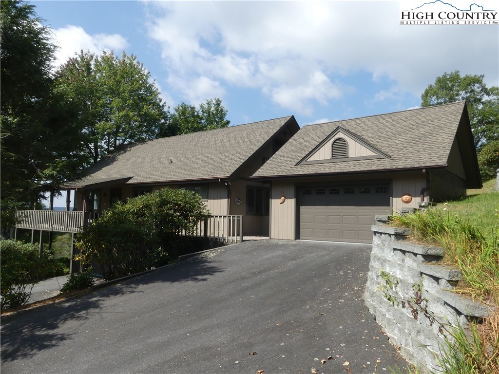 343 Sampson Road Boone, NC 28607 - Photo 6 of 18 Gallery Image 6
