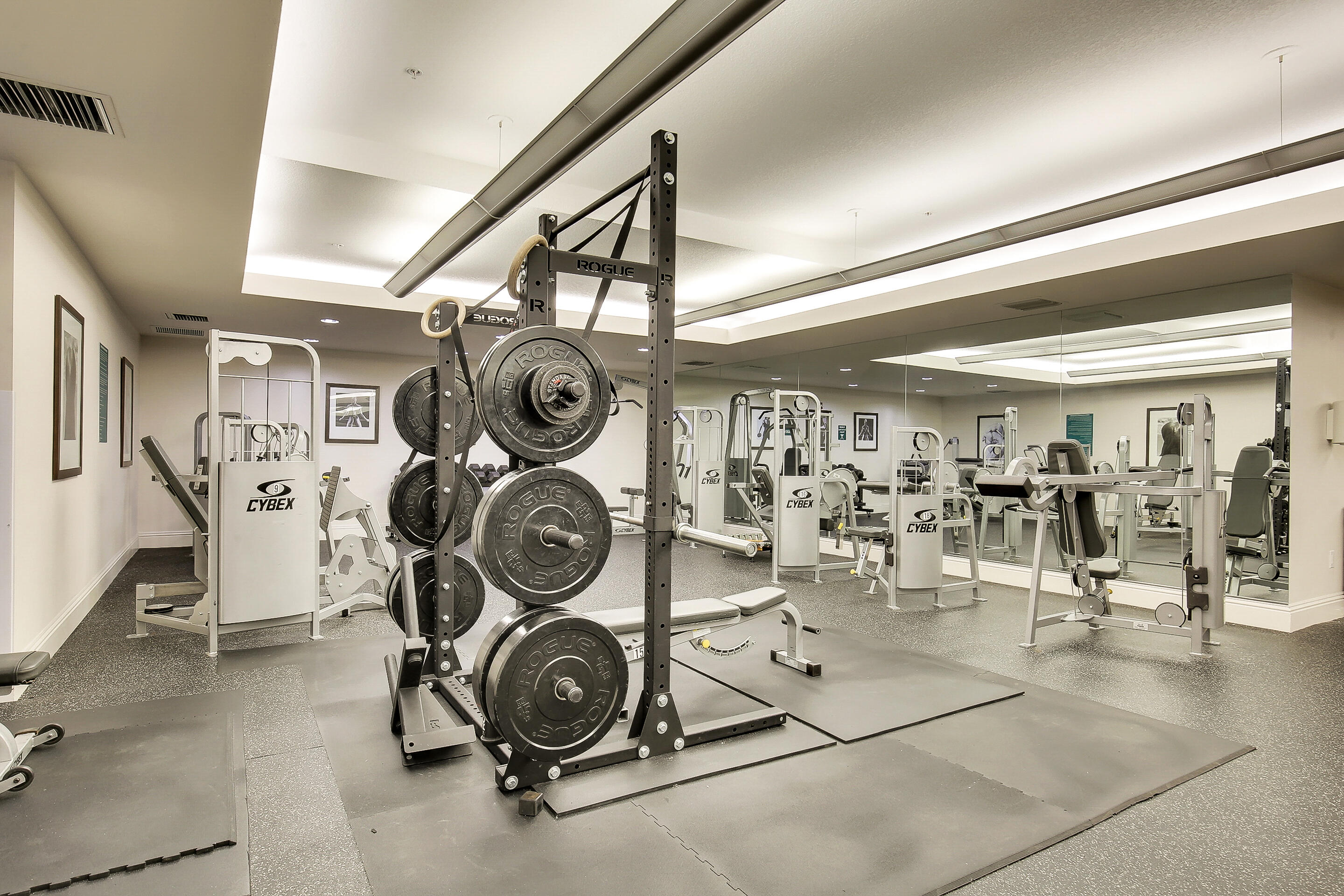 610 Clematis Street, Unit 736 West Palm Beach, FL 33401 - Photo 7 of 37 a view of entryway with workspace and living room