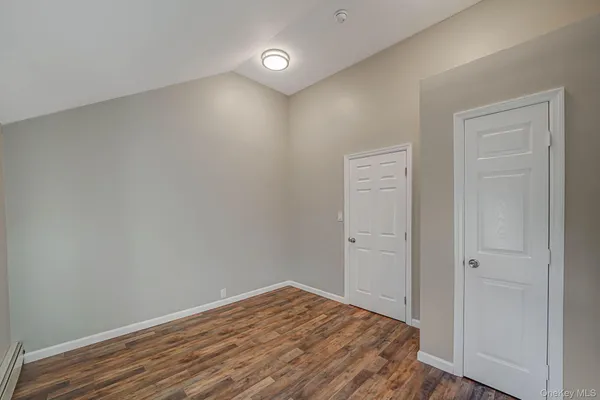 $3,100 | 158 Oldfield Avenue, Amityville, NY 11701