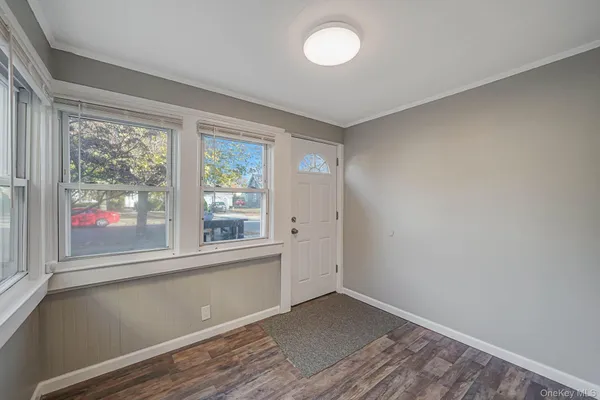 $3,100 | 158 Oldfield Avenue, Amityville, NY 11701