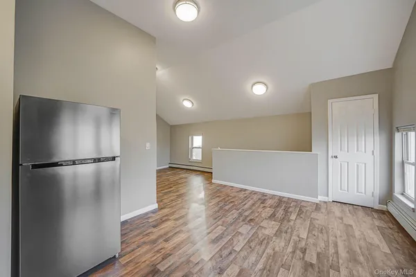 $3,100 | 158 Oldfield Avenue, Amityville, NY 11701