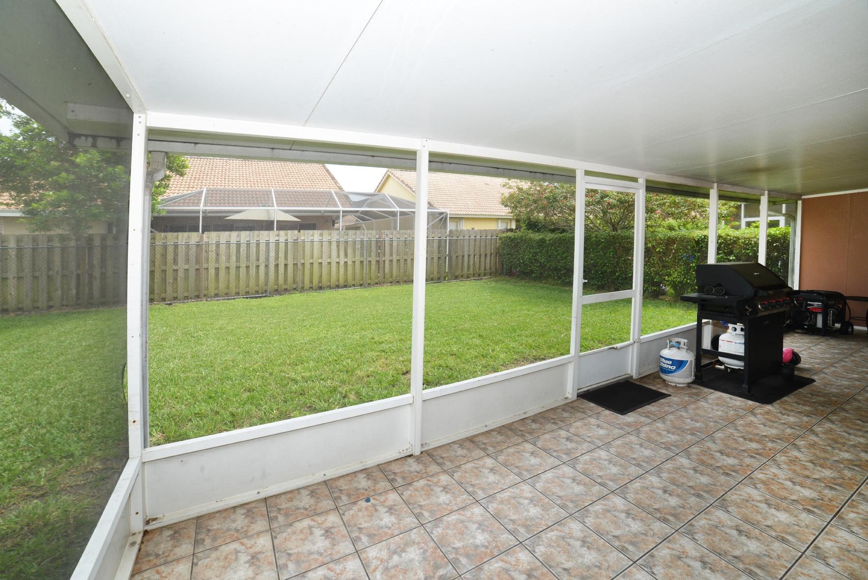 3720 Riverside Way Delray Beach, FL 33445 - Photo 13 of 16 ABK_4281A