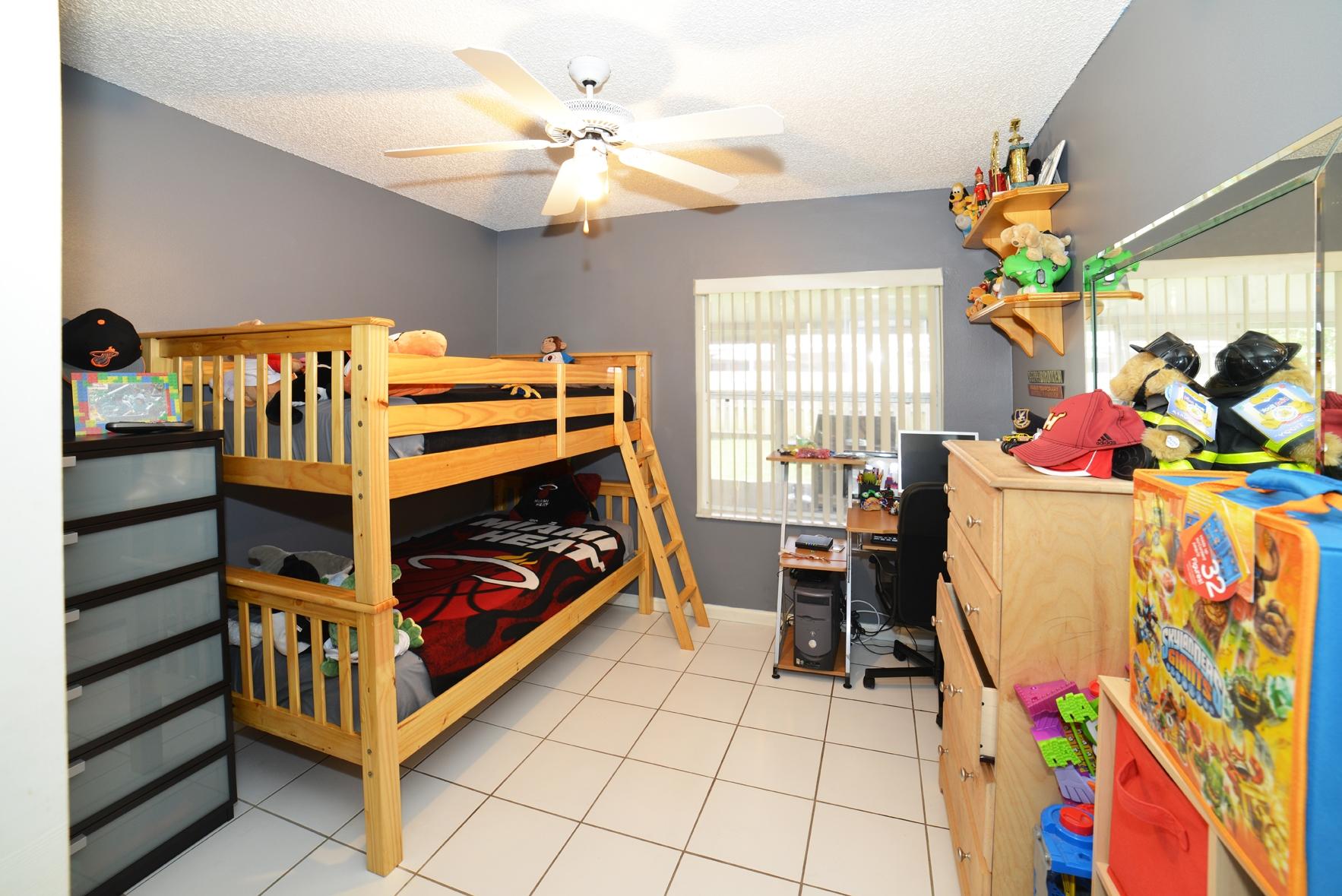 3720 Riverside Way Delray Beach, FL 33445 - Photo 7 of 16 ABK_4241A