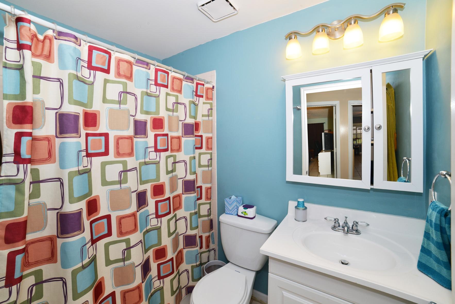 3720 Riverside Way Delray Beach, FL 33445 - Photo 9 of 16 ABK_4255A