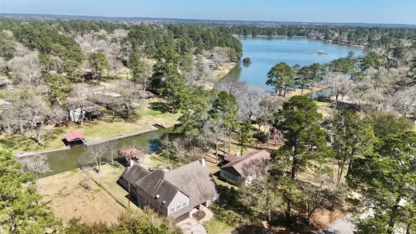 $3,500 | 13392 Southshore Drive, Conroe, TX 77304